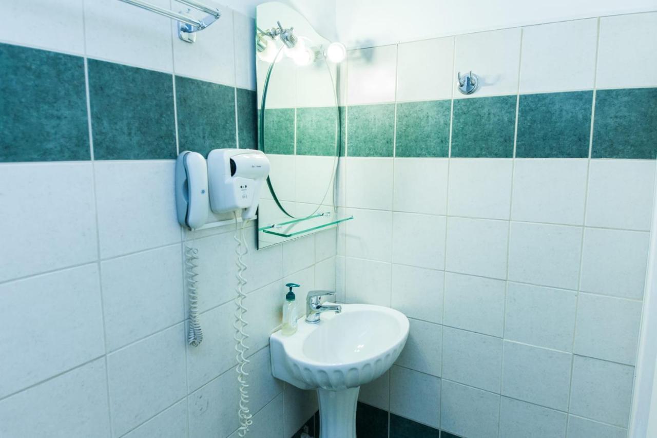 Silver Hotel Athens Double Room With Balcony 외부 사진